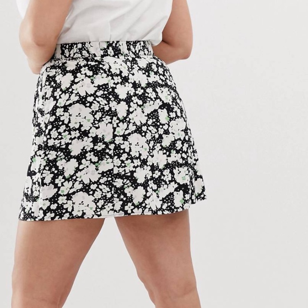 ASOS Curve Button Front Mini Skirt - Picture 2 of 7